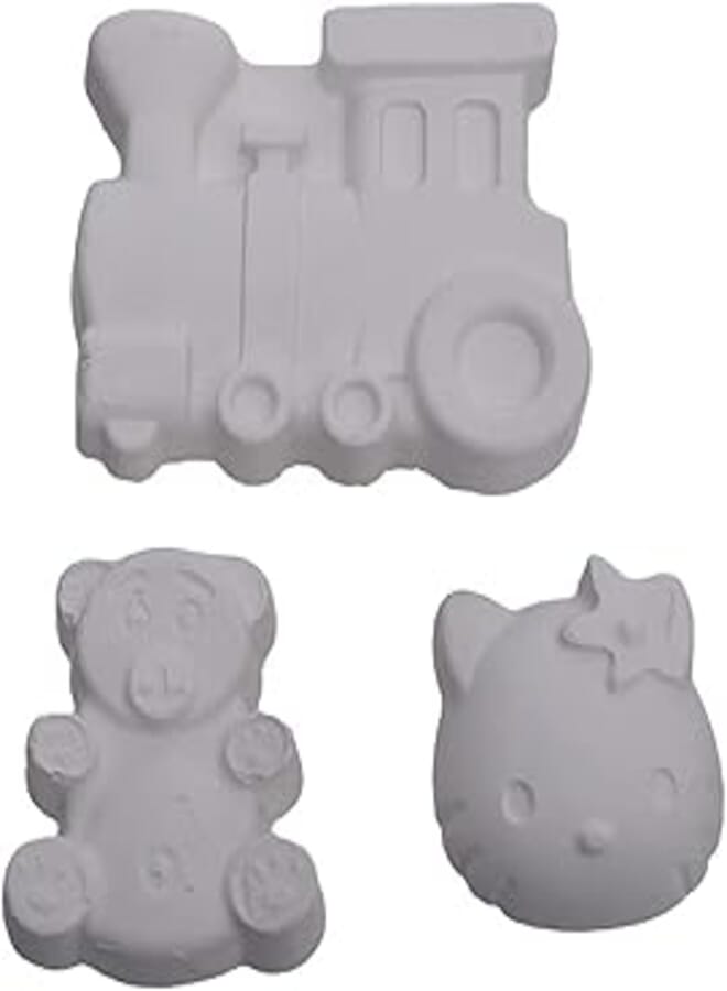 حزمة مكونة من 2 أشكال مختلفة من مجموعات تلوين الجبس مع 12 لوحة ألوان مائية وفرشاة صغيرة في كل مجموعة للأطفال - متعددة الألوان