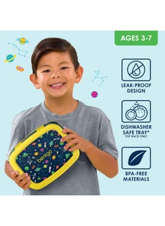 بنتجو صندوق غداء للأطفال من Bentgo Kids Prints، مقاوم للتسرب، بخمسة أقسام، بتصميم بينتو - أحجام مثالية للحصص للأعمار من 3 إلى 7 سنوات، متين، مقاوم للسقوط، آمن للاستخدام في غسالة الأطباق، ومصنوع من مواد خالية من مادة BPA (Space)  - Image 3
