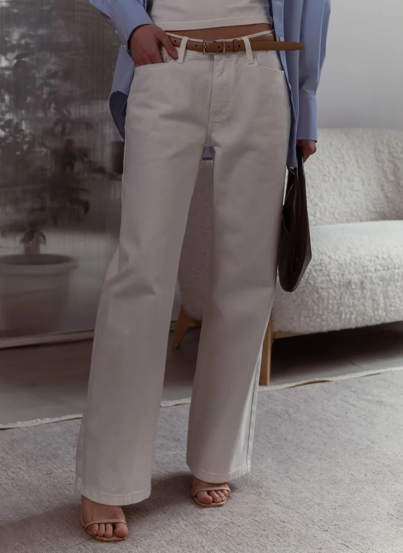 ليتشي سروال جينز بخصر منخفض