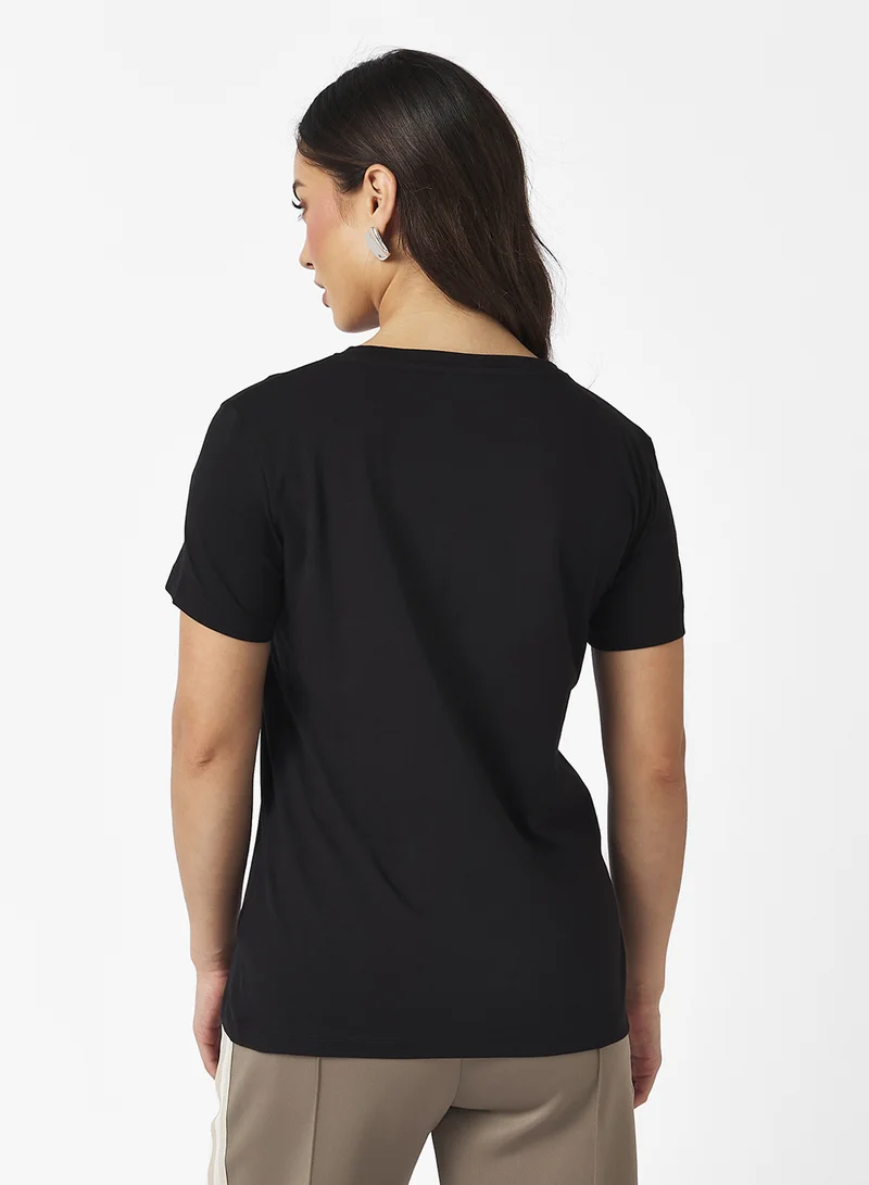 GUESS Briana Short Sleeve  T-Shirt