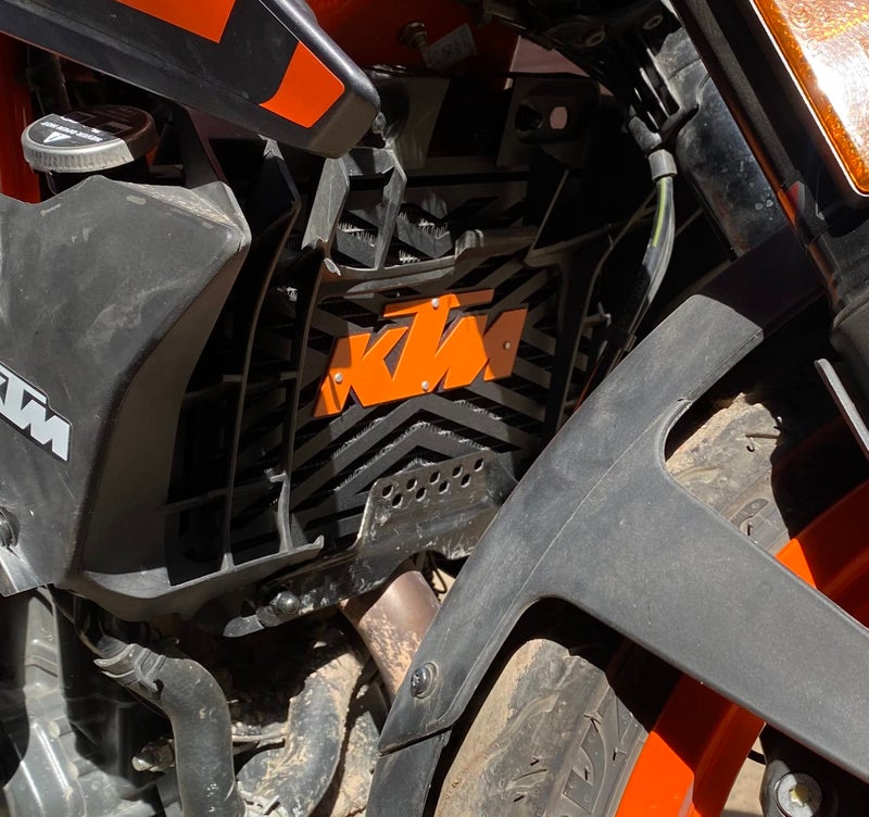 SGTB KTM Duke RC 125 200 250 390 Radiator Guard Grill BS6 - Image 1