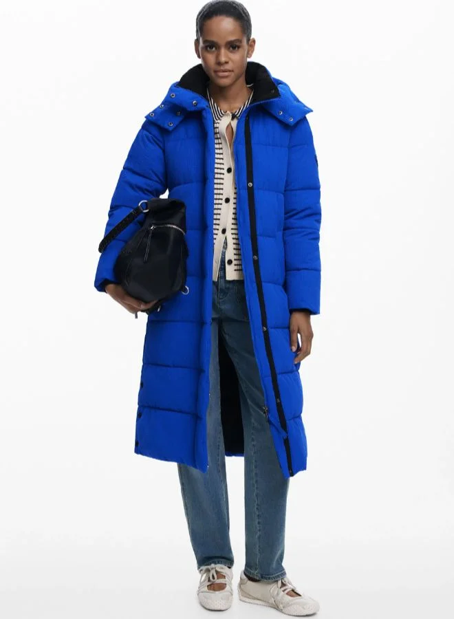 Long padded jacket with belt