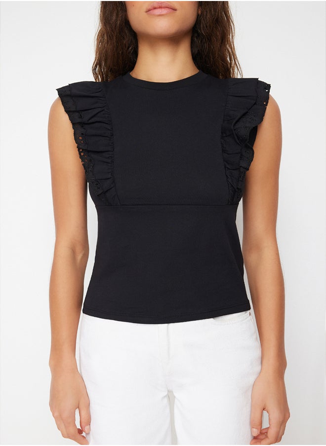 trendyol - Black Embroidery Detailed Knitted Blouse TWOSS23BZ00940 - Image 1