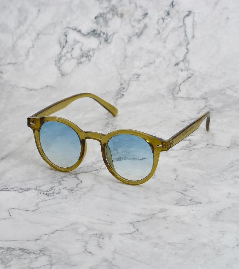  اكسبليست باوتس نظارات شمسية أنيقة من جيمس أوليف بتدرج أزرق للجنسين - Image 1