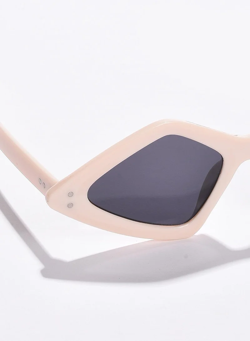 صوص هاوت نظارات شمسية عدسات سوداء إطار بني