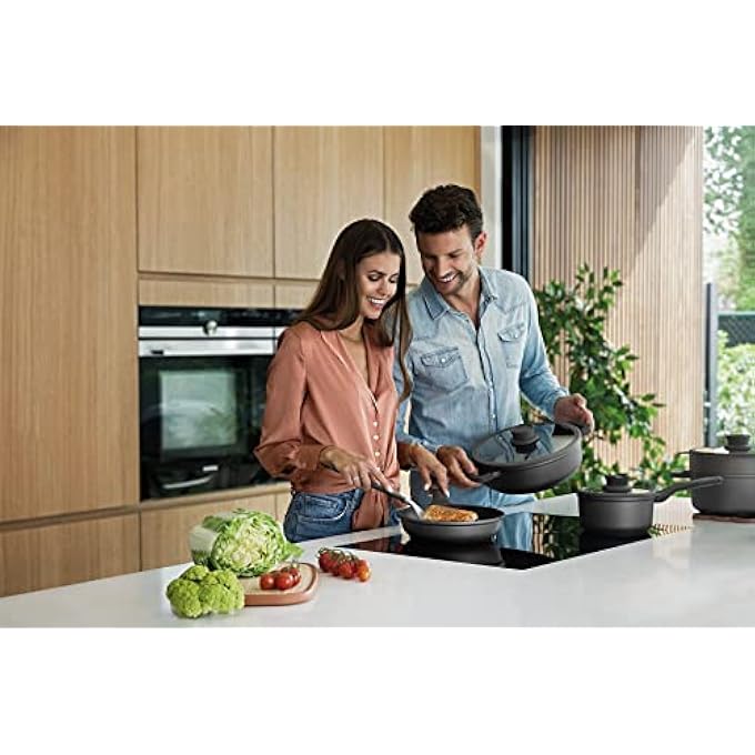 Berghoff Leo Stone Nonstick Ceramic 11In Saute Pan 5Qt With Glass Lid Recycled Aluminum Ceragreen NonToxic StayCool Handle Silicone Cover Spoon Rest Induction Pan - Image 5