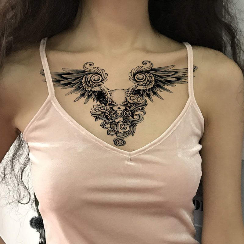 TAFLY تافلي تاتو مؤقت ملصق للنساء بتصميمات أجنحة مثيرة للصدر فن الجسم المزيف طويل الأمد 3 أوراق - Image 1