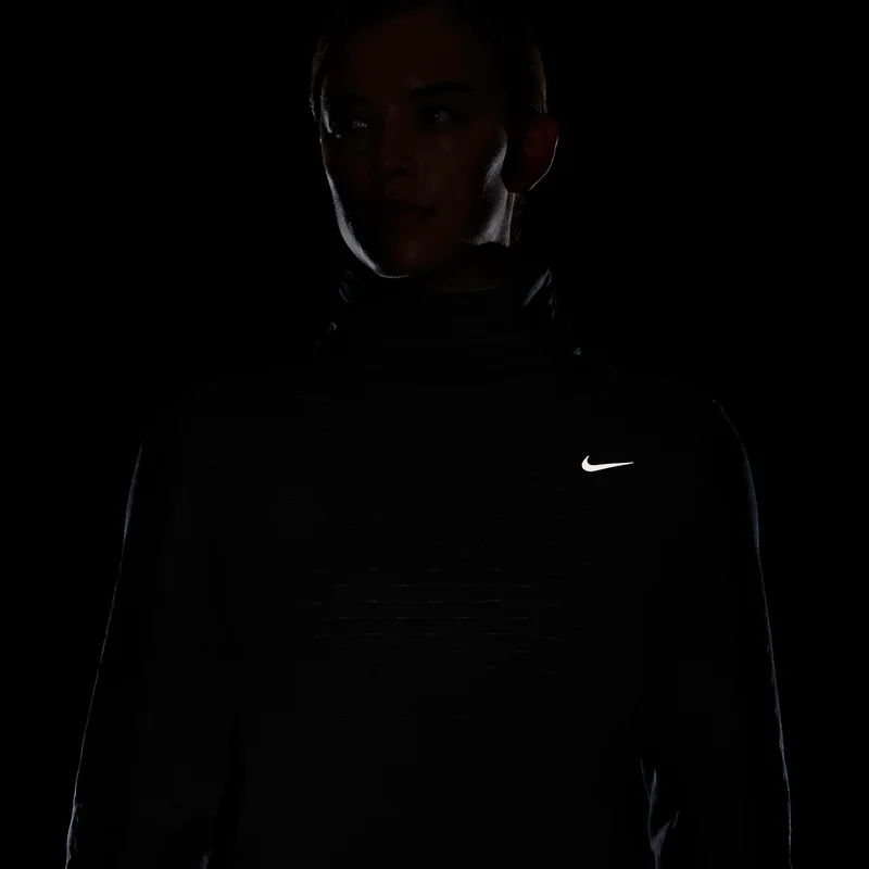 Nike Black Women's Therma-FIT Swift Element Running Top for Women | Best Price UAE