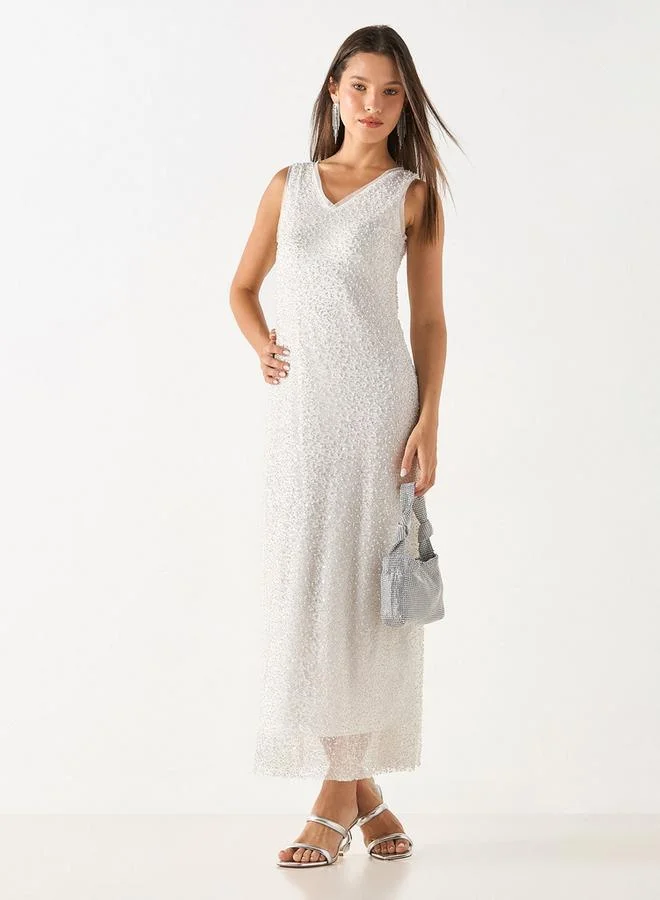 Iconic Iconic Pearl Embellished Sleeveless Maxi Dress with V-neck