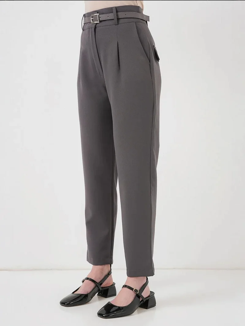 بيغ دارت بنطلون  بقصة مستقيمة وفتحة بسحاب