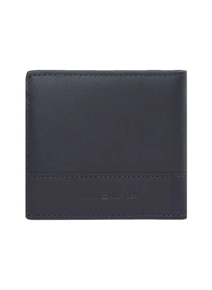 TOMMY HILFIGER Logo Corp Plaque Bifold Wallet