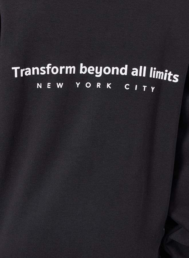 ستايلي هودي فليس مطرز بقصة مريحة - Image 5