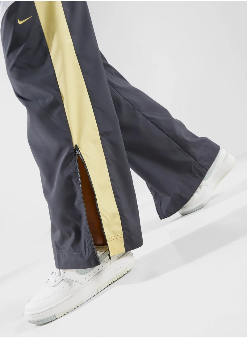 Nike Nsw Woven One Size High Rise Pants