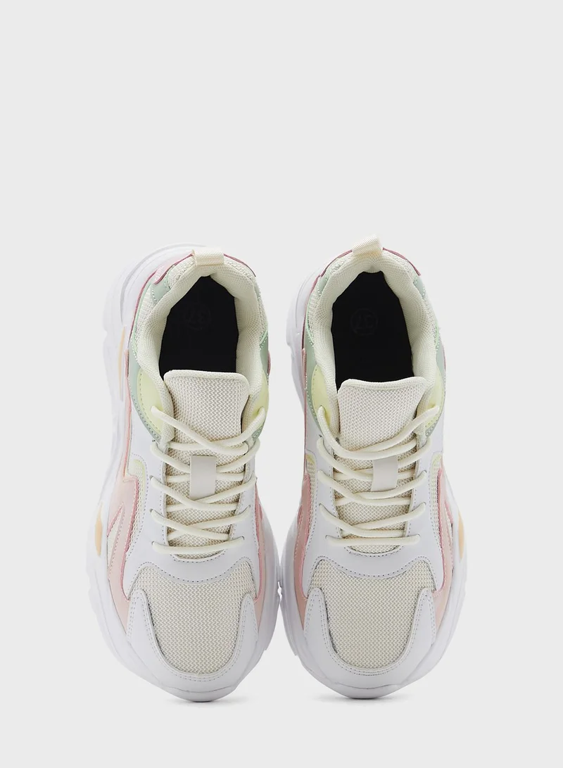 Ginger Coloured Detail Knit Sneaker