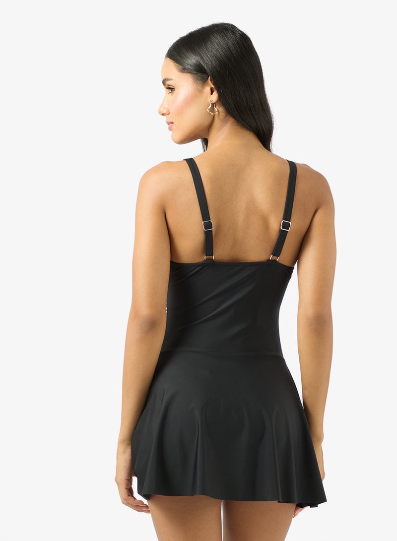 ايلا ملابس سباحة مع تنورة - Image 2