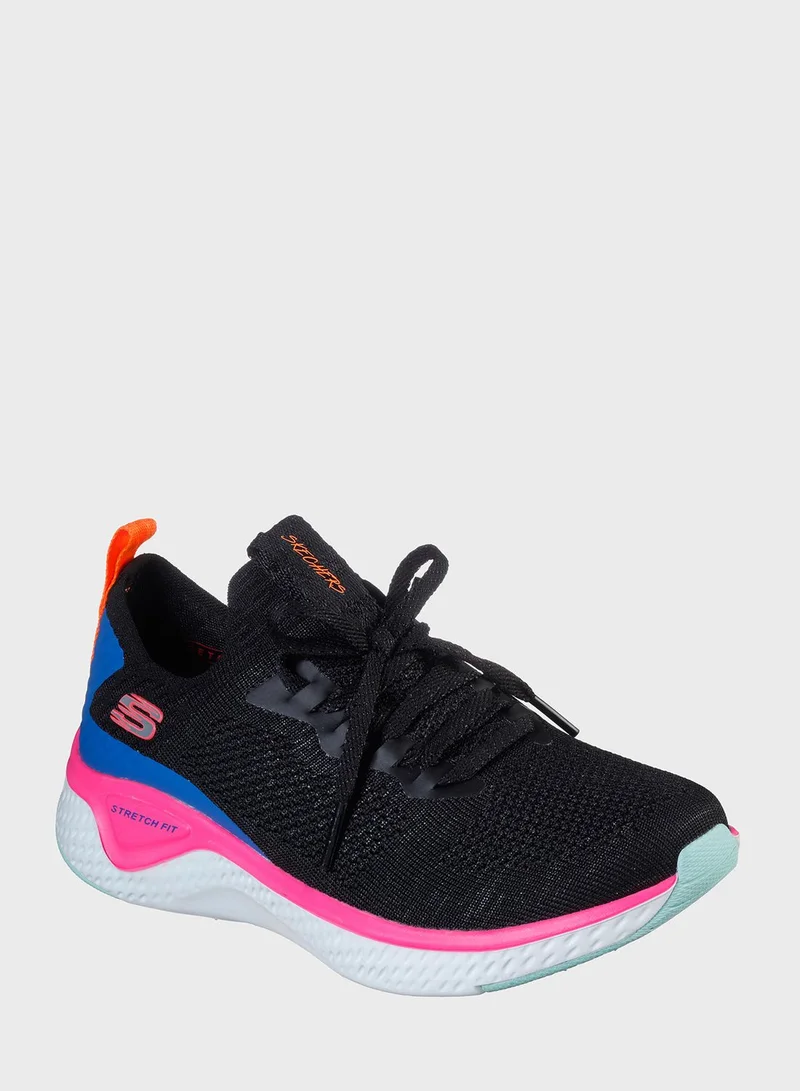 SKECHERS Solar Fuse