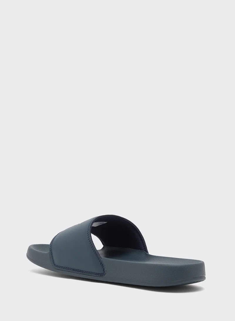 لاكوست Logo Casual Slides