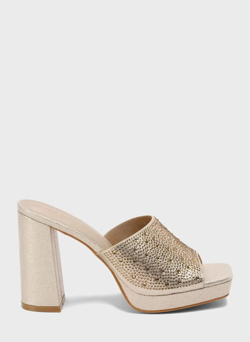 FYOR Block Mid Heel Sandals