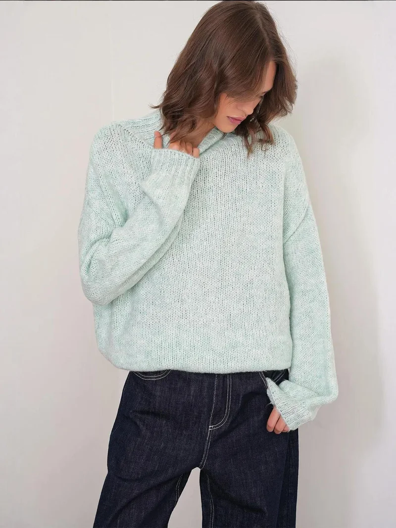 Mixray Mint Green Mixray Relaxed Fit Crew Neck Thick Knit Sweater for Women | Best Price UAE