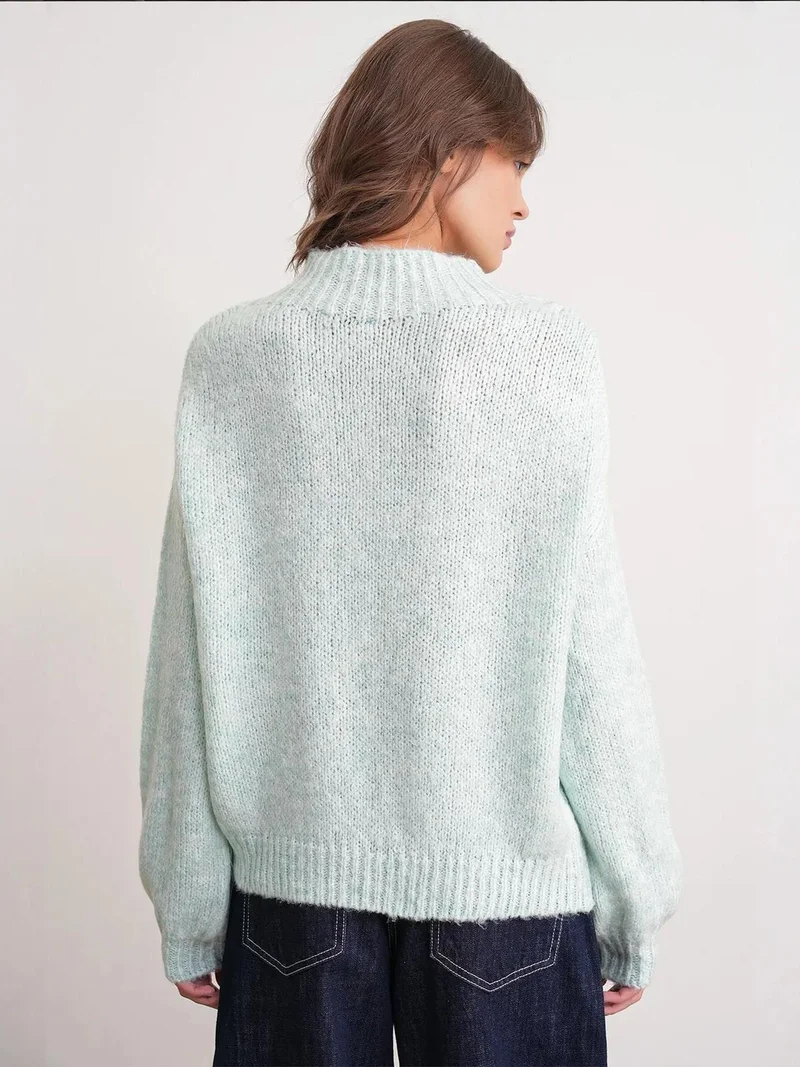 Mixray Mint Green Mixray Relaxed Fit Crew Neck Thick Knit Sweater for Women | Best Price UAE