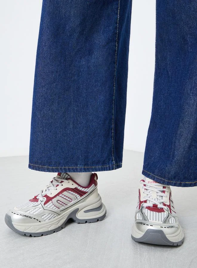 Styli Styli Chunky Sole Lace Up Sneakers