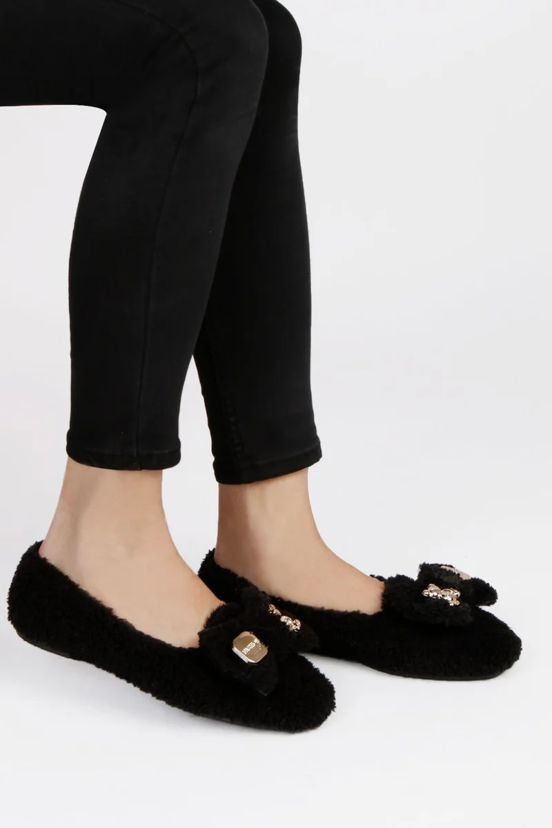 رينكلي بوتيك Colorful Boutique Plush Furry Teddy Bear with Buckle Detail Women's Home Shoes Ballerinas