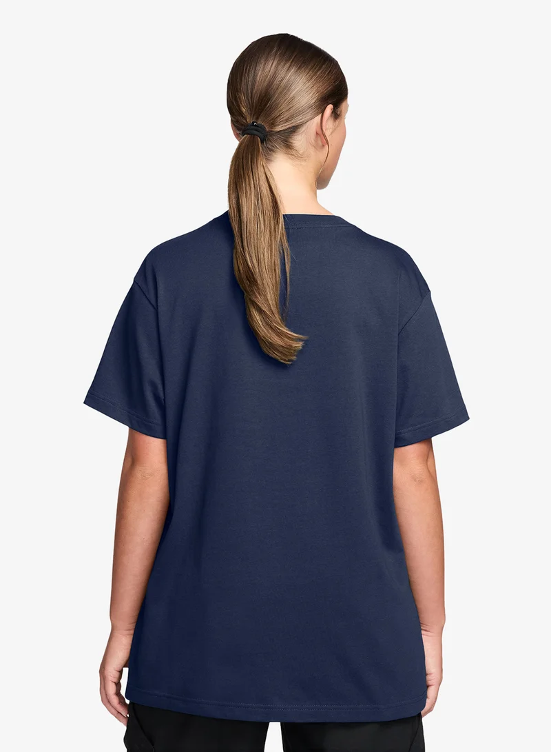 Nike MIDNIGHT NAVY Nsw Classic T-Shirt for Women | Best Price UAE