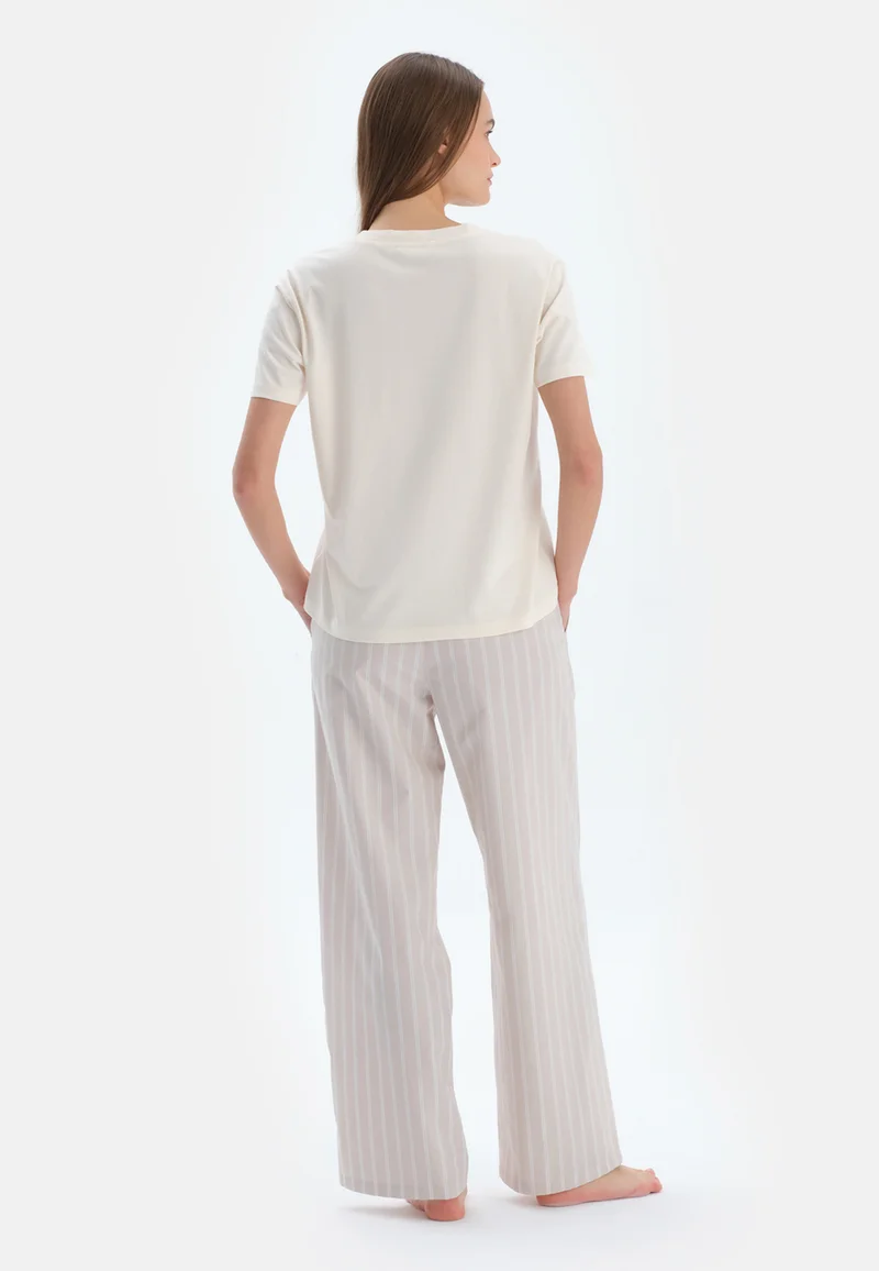 dagi Regular/Classic Fit T-shirt & Trousers Pajama Sets V Neck Cotton Blend Sleepwear