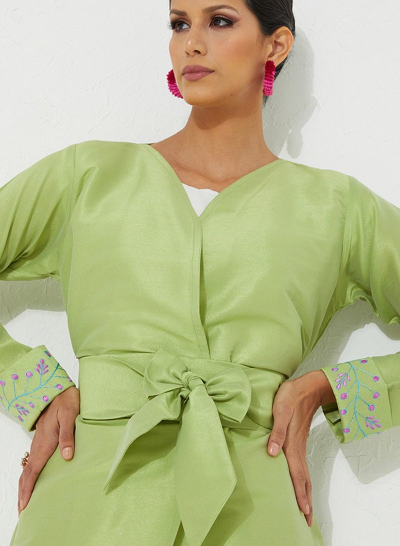 Rosette Abaya Stylish Green Abaya with embroidery design - Image 3