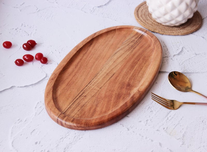 Monstera Hut -Serene Oval Serving Platter - Nature's Elegance in Acacia Wood. (Size 36 x 18 x 1.5 cm) - Image 3