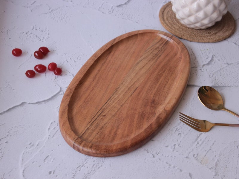 Monstera Hut -Serene Oval Serving Platter - Nature's Elegance in Acacia Wood. (Size 36 x 18 x 1.5 cm) - Image 1
