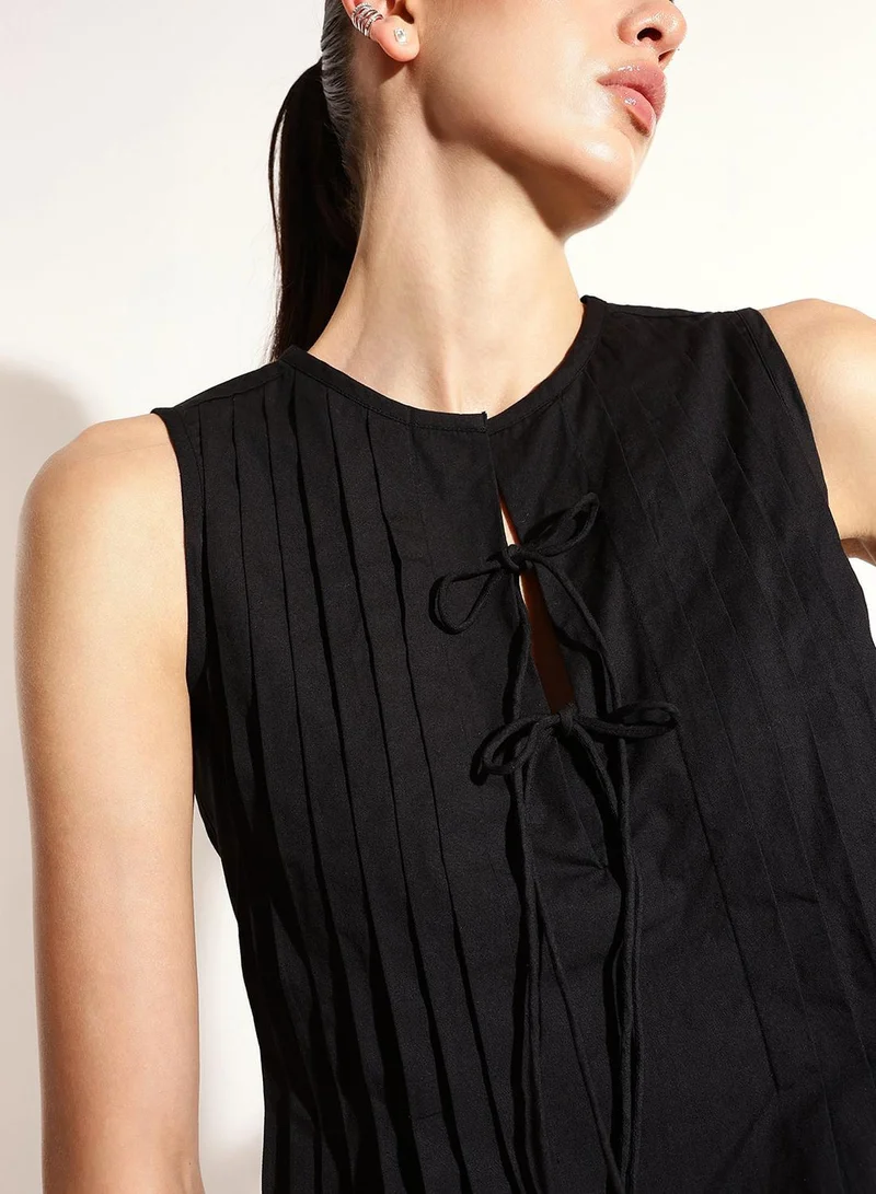دينيس لينغو Black 100% Cotton Self Designed Blouse Regular Fit Tops For Women