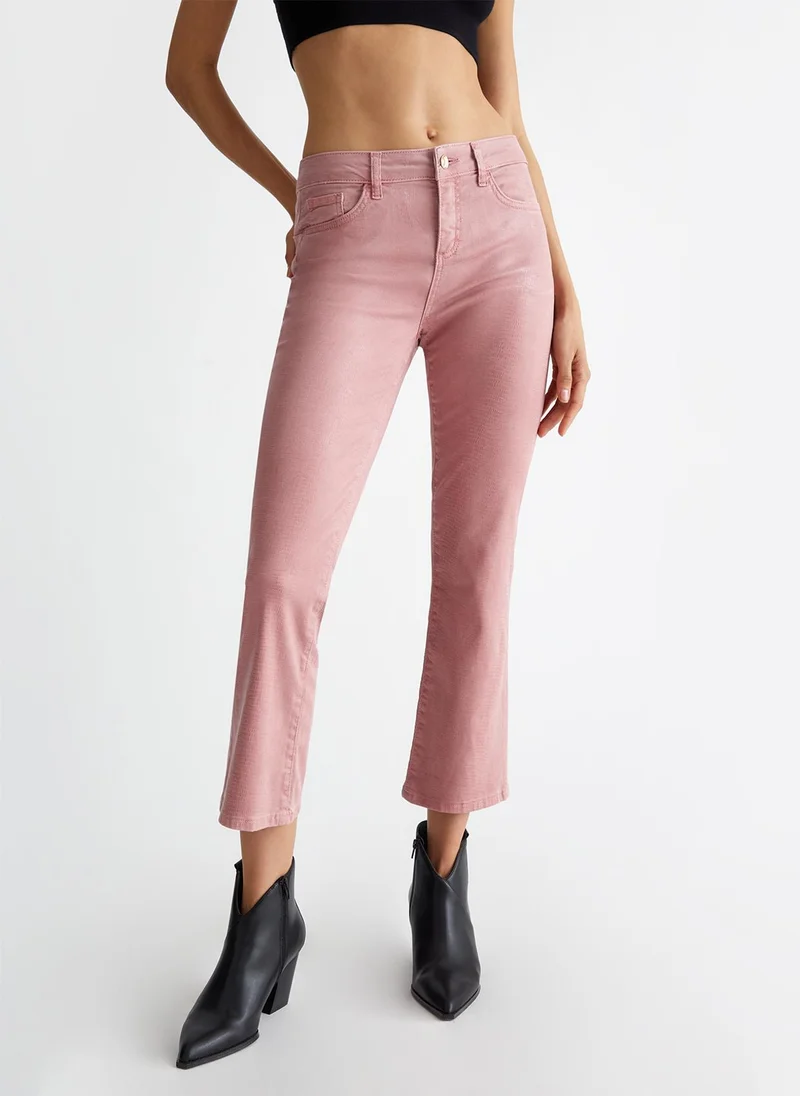 ليو جو جينز بخصر مرتفع لشد المؤخرة