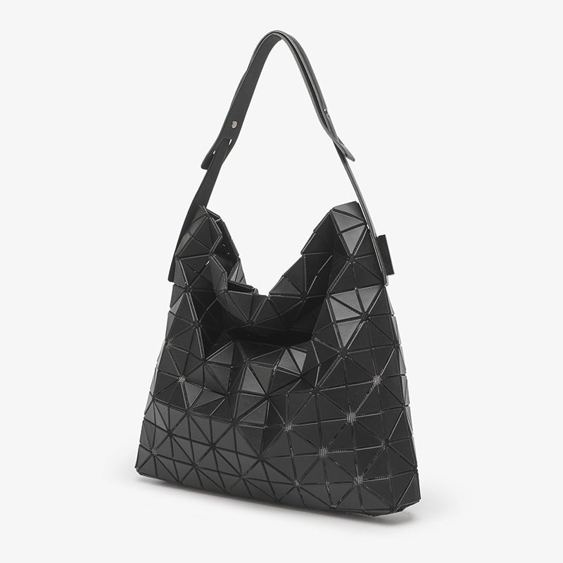 Japan'S New Limited Baguette Armpit Bag Geometric Quilted Bag Fashionable Work Clothing Shoulder Handbag Lifetime Original Bag - Image 1