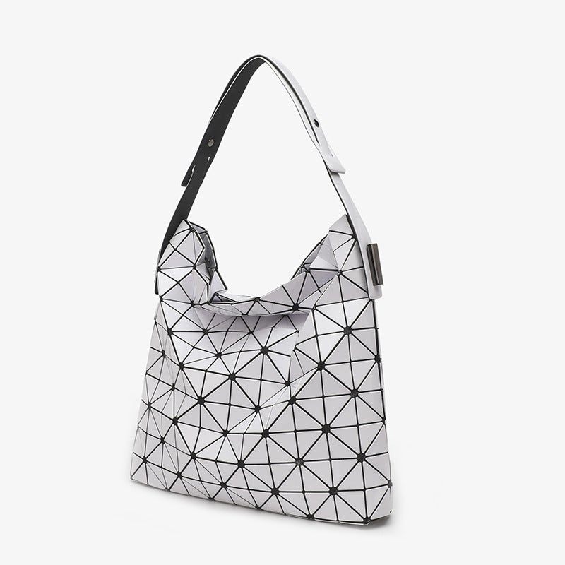 Japan'S New Limited Baguette Armpit Bag Geometric Quilted Bag Fashionable Work Clothing Shoulder Handbag Lifetime Original Bag - Image 5