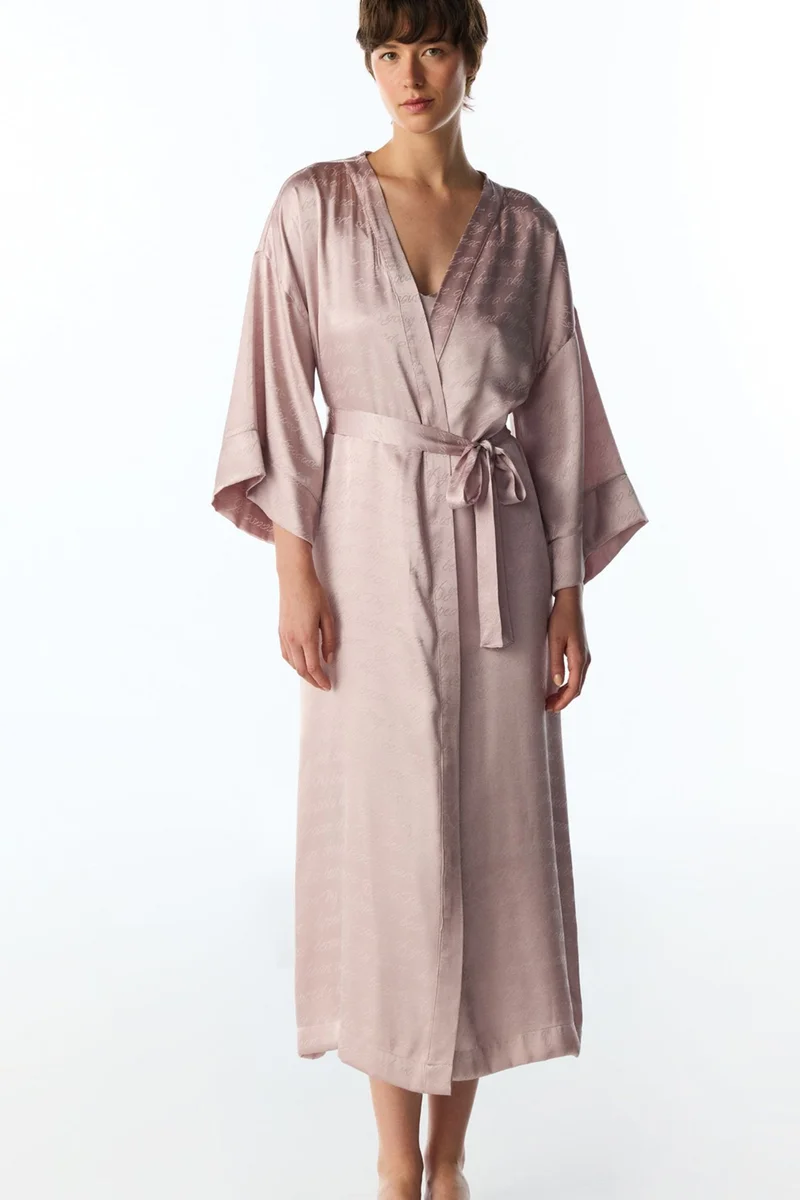 بنتي PENTI Pastel Dreamy Satin Slogan Print Sleeve Robe