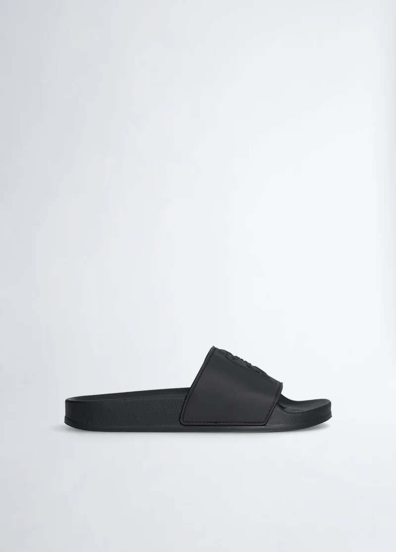 ليو جو صنادل بشعار ماكسي