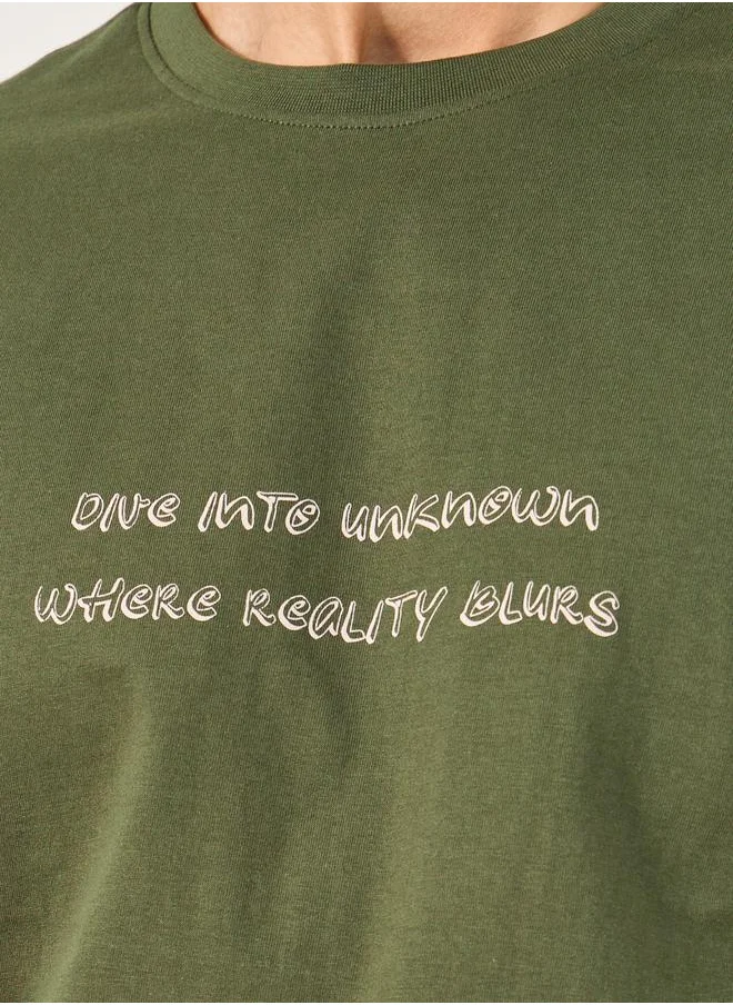 ستايلي Slogan Print Regular Fit T-Shirt and Short Pyjama Set