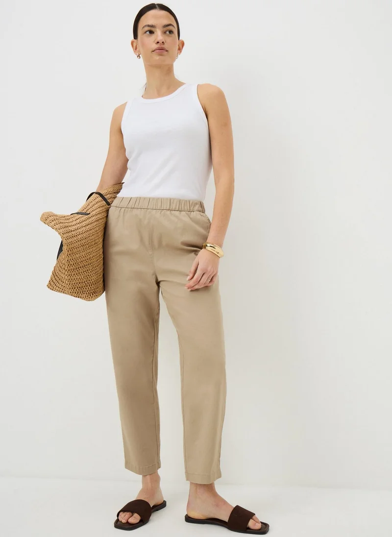 ماتلان Camel Pull On Tapered Trousers