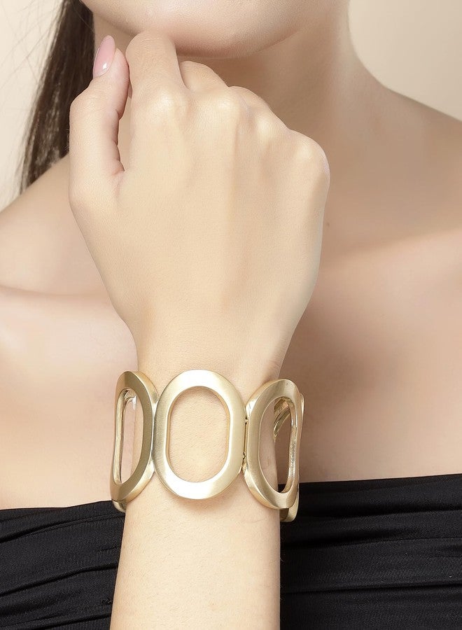Karatcart Modern Gold-Plated Designer Kada Bracelet for Women - Image 2