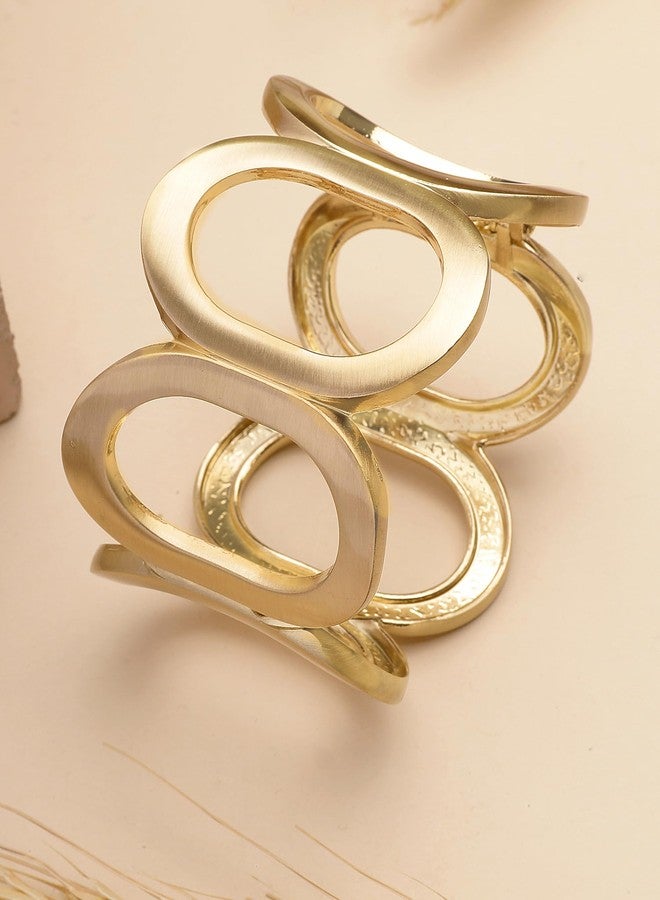 Karatcart Modern Gold-Plated Designer Kada Bracelet for Women - Image 4