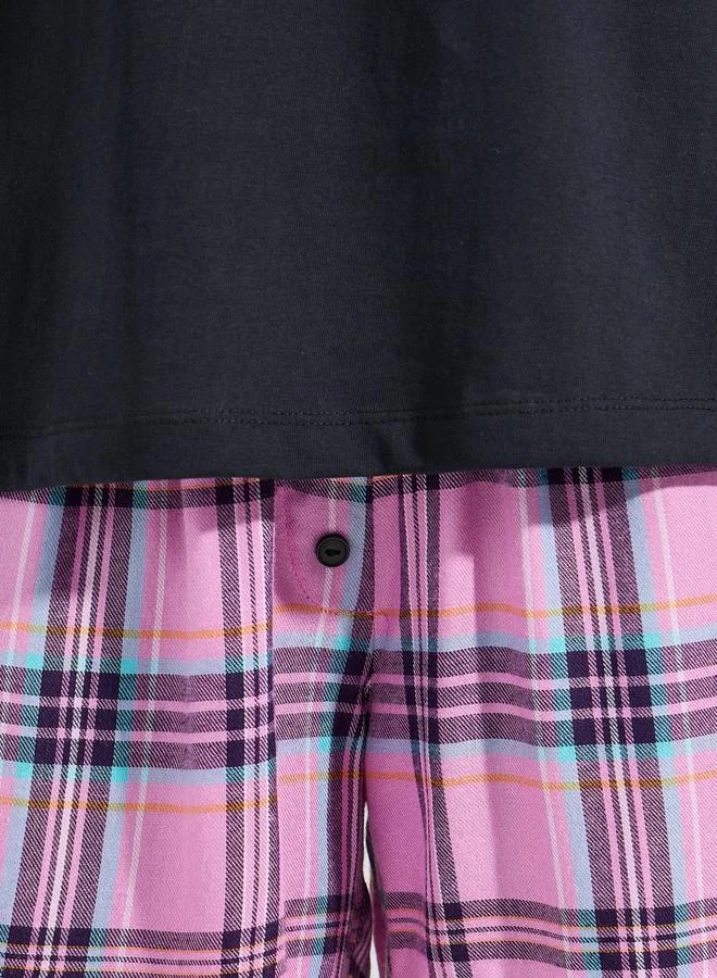 ستايلي Drop Shoulder Solid T-Shirt & Placket Detail Shorts Set