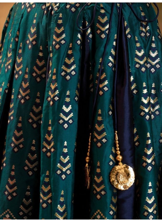 AKS Navy Blue & Emerald Green Jacquard Lehenga Choli With Dupatta  - Image 3