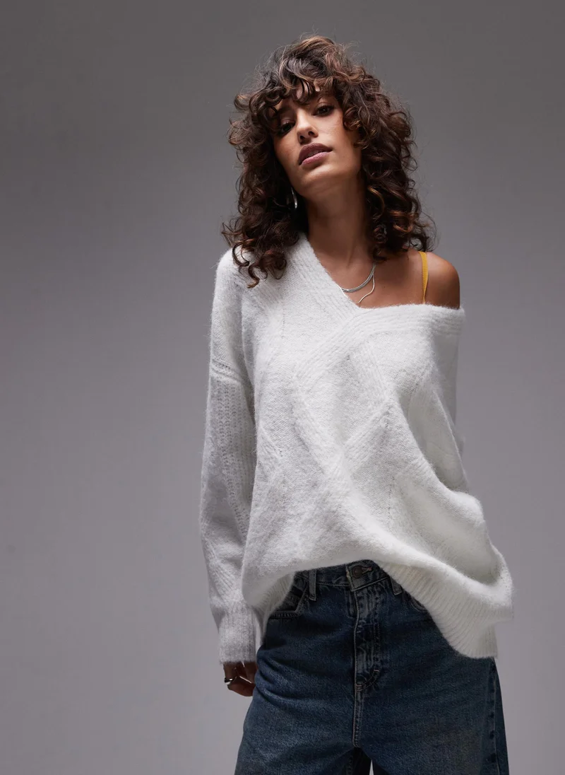 توب شوب V-Neck Knitted Sweater