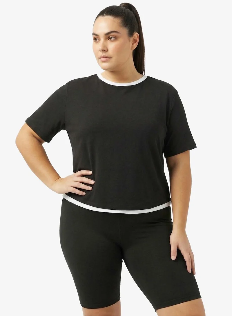 FRWD FRWD Plus Soft Touch Sculpting T-shirt