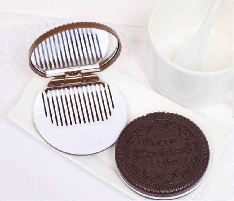 yueton Pack of 2 Mini Pocket Chocolate Cookie Compact Mirror with Comb - Image 2