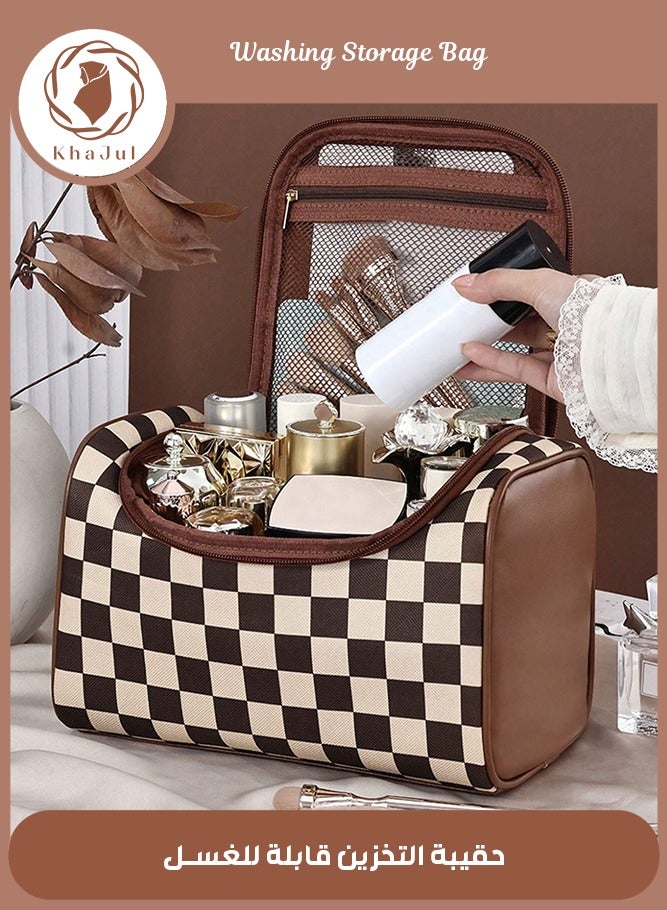خاجول حقيبة مستحضرات التجميل المحمولة للسيدات حقيبة مستحضرات التجميل ذات التصميم القديم المرقع منظم وسادة على شكل وسادة منظمة للعناية بالبشرة سعة كبيرة حقيبة يد أنيقة مقاومة للماء (بني) - Image 1