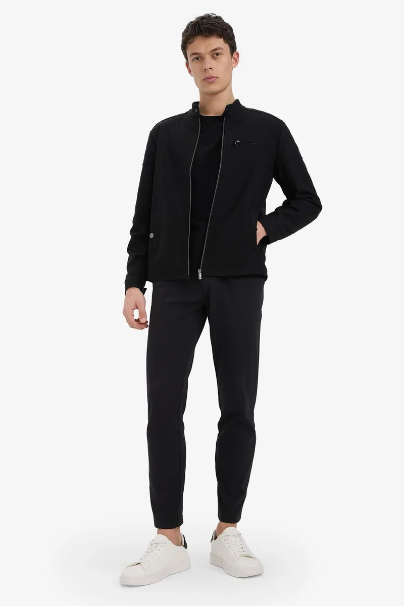 ديفاكتو Regular Fit Super Skinny Trousers