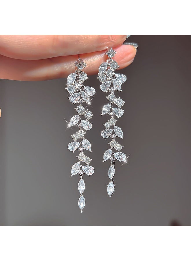 Silver Pin Inlaid Leaf Pendant Earrings Dangle Earrings for Women Rhinestones Cubic Zirconia Long Tassel Drop Earrings Silver Crystal Earrings Brides Bridesmaids Wedding Trendy Earrings Prom Jewelry - Image 3