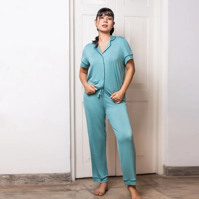 Aadaraya Aadaraya Pyjama Set Shirt and Pants Rayon